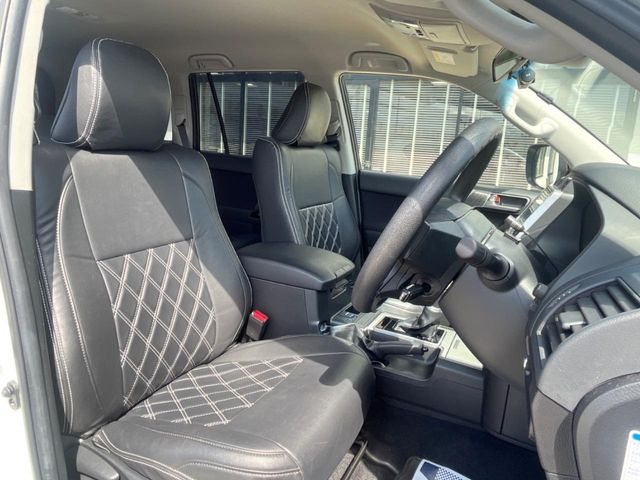 �^�]�Ȃ܂��ɂ͏\���ȃX�y�[�X������A�啿�ȕ��ł��������^�]���Ă�����������ł��B