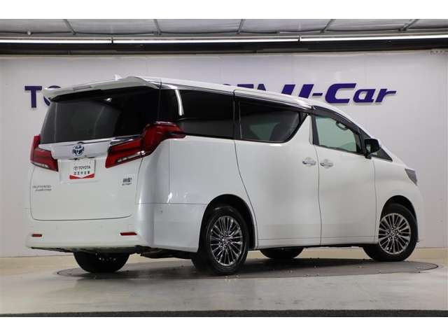 アルファードハイブリッド 2.5 エグゼクティブ ラウンジ E-Four 4WD