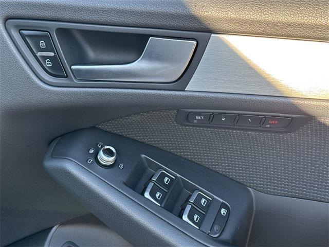 �[�ԑO�ɓ��O���̃N���[�j���O���������܂��B�e��R�[�e�B���O(�ʓr�L��)�����p�ӂ��Ă���܂��̂ŁA���񂲑��k���������B