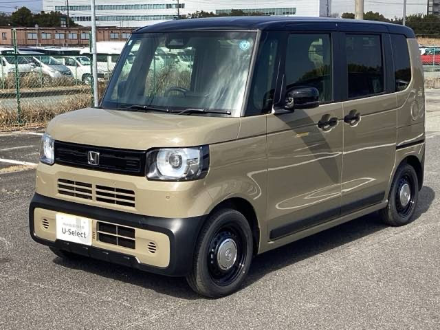 N-BOXジョイ 2トーン