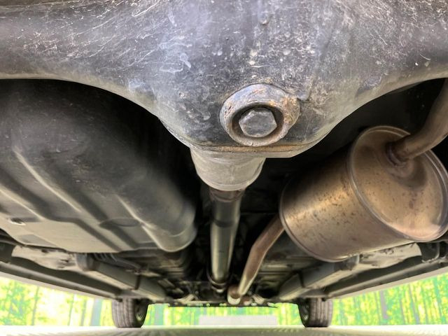 下回りがきれいなうちに、防錆加工の施工がオススメ。降雪地域はもちろん、沿岸部にお住いの方や、趣味でマリン・ウィンタースポーツをされる方にご好評いただいております。