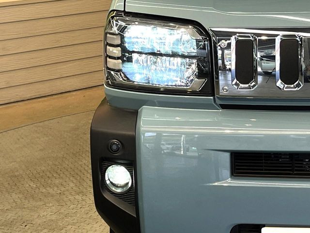 �yLED�w�b�h���C�g�z���V����ԑ��s�����ǍD�Ȏ��E���m�ۂ����S���ĉ^�]�ł��鍂�P�xLED�w�b�h���C�g�𑕔�!�_�����x�������A����d�͂��}�����Ă��܂��B