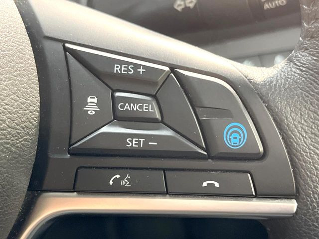 �y�v���p�C���b�g�z�������H�ł̒��������s���y��!!�a�؎��Ə��񑖍s�̃V�[���ŁA�A�N�Z���E�u���[�L�E�X�e�A�����O�������Ő��䂵�A�������^�]�̕��S���y�����Ă���܂���