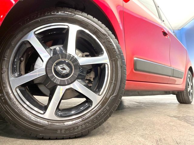 ������15�C���`�A���~�z�C�[��:�A���ԂȂ�ł͂̑�z����������x����z�C�[���Ƒ����ł�!���{�Ԃ̑���Ɋ���Ă�����ɂ����Б̊����Ē��������قǁA�������x���ł܂Ƃ܂��Ă��܂�!