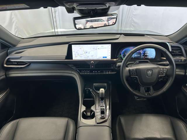 クラウンクロスオーバー2.5 Z E-Four 4WD