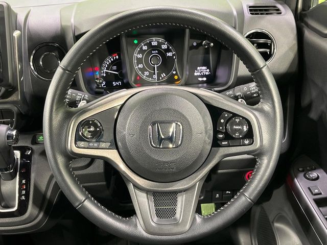 �y�����v�����X�e�A�����O�z�㎿�Ȋv���g�p���邱�ƂŁA��ɂ����������݂ƂĂ��^�]���₷���n���h���ł���