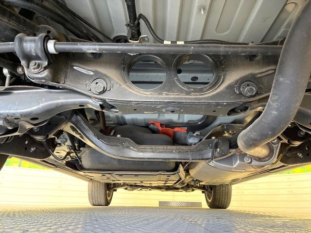 ����肪���ꂢ�Ȃ����ɁA�h�K���H�̎{�H���I�X�X���B�~��n��͂������A���ݕ��ɂ��Z���̕���A��Ń}�����E�E�B���^�[�X�|�[�c���������ɑ�ύD�]���������Ă���܂��B