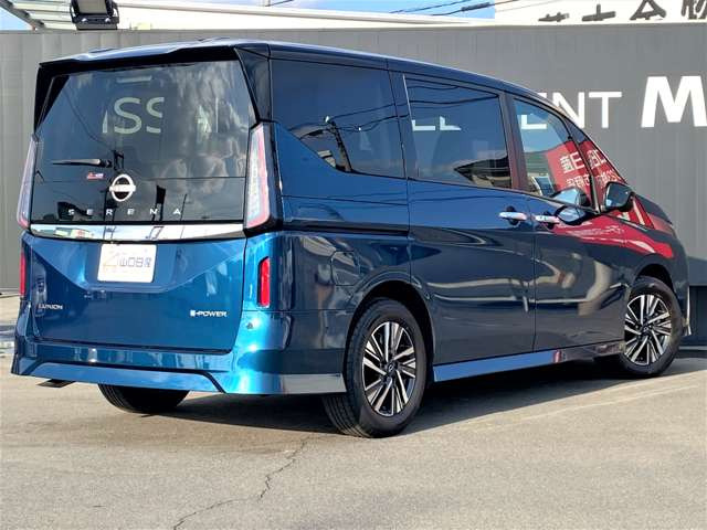 セレナ1.4 e-POWER ルキシオン