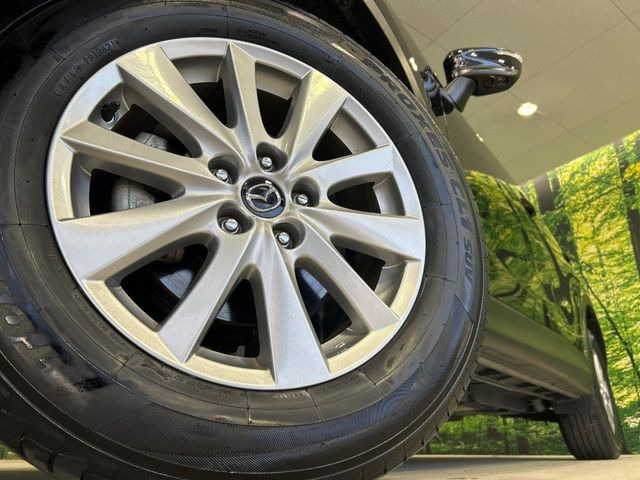 �y����17�C���`�A���~�z�C�[���z�O�ςɃ}�b�`���������A���~�z�C�[���𑕒����Ă���܂��B�e��ЊO�A���~�z�C�[����A�X�^�b�h���X�^�C�����戵�����Ă���܂��B���񂲑��k����������