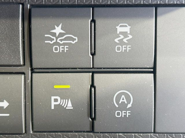 �y�X�}�[�g�A�V�X�g�z���s���ɑO���̎ԗ�����F�����A�Փ˂������Ȏ��͌x��ƃu���[�L�ŏՓˉ���Ɣ�Q�y�����A�V�X�g�B�����S�Ƀh���C�u�����y���݂��������܂��B