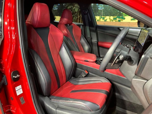 �^�]�ȃV�[�g���͎g�p�������Ȃ��A�ǍD�ȏ�ԂƂȂ��Ă��܂��B���J�Ɏg���Ă������Ƃ��悭�킩��܂��ˁB