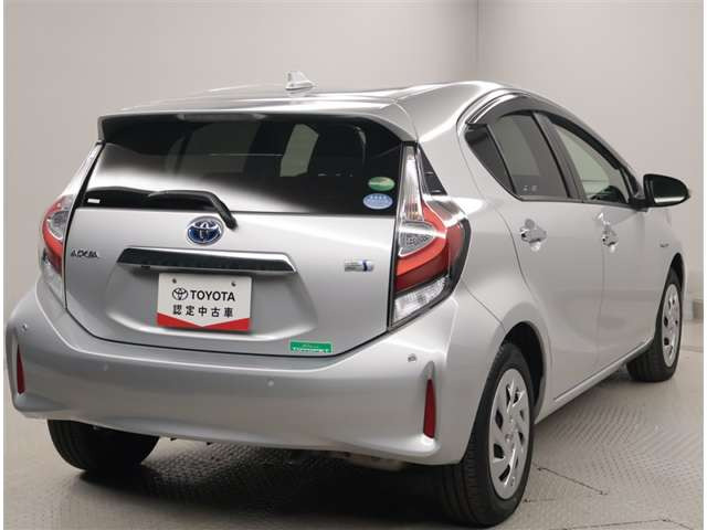 アクア1.5 S スタイルブラック