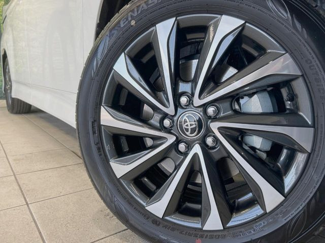 �y����17�C���`�A���~�z�C�[���z�O�ςɃ}�b�`���������A���~�z�C�[���𑕒����Ă���܂��B�e��ЊO�A���~�z�C�[����A�X�^�b�h���X�^�C�����戵�����Ă���܂��B���񂲑��k����������