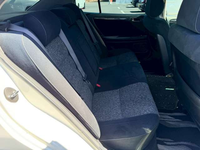 �C�ɂȂ邨�Ԃ�����܂�����E�̓d�b�ԍ����璼�ڂ��X�ɂ��₢���킹���������B�x�����@����ԗ����A��Ԃ܂łȂ�ł������������Ē����܂��B�X�^�b�t�ꓯ���A�����҂����Ă���܂��B