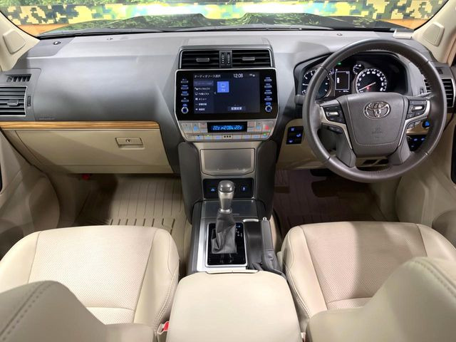 ランドクルーザープラド2.7 TX Lパッケージ マットブラック エディション 4WD