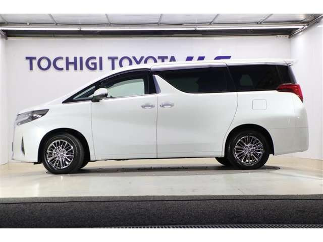 アルファードハイブリッド 2.5 エグゼクティブ ラウンジ E-Four 4WD