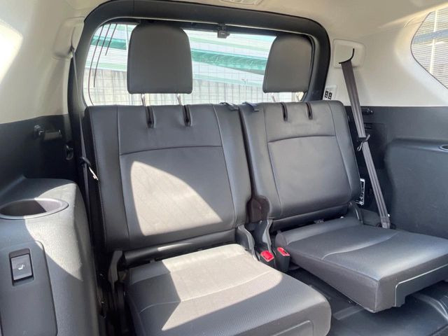 3��ڃV�[�g�͂�������ԗǍD����l�ł��������ƍ����Ē����܂��̂ŁA��l���ł̂��o���������N���N�ł��􂲉Ƒ��ŁA�C�̒m�ꂽ���ԂŁA�h���C�u�ɍs���̂��y���݂ł��ˁ�