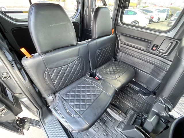 �㕔���Ȃ��C�ɂȂ�悤�ȃL�Y�E�����ւ��蓙�A�傫�ȃ_���[�W�͂Ȃ��A�ǍD�ȏ�Ԃł��B