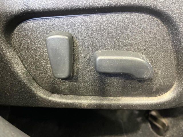 �y�p���[�V�[�g�z�X�C�b�`��ŊȒP�ɃV�[�g�̔��������\!�d��������͂�����܂���!���K�ȃV�[�g�|�W�V�����ɃZ�b�g���āA���K�ȃh���C�u�����y���݂��������B