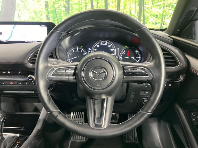 �y�X�e�A�����O�X�C�b�`�z�^�]���A�O������ڐ������炷���ƂȂ��A�I�[�f�B�I���̑��삪�\�ȕ֗��@�\!���S&���K�ȃh���C�u�����o���Ă���܂���