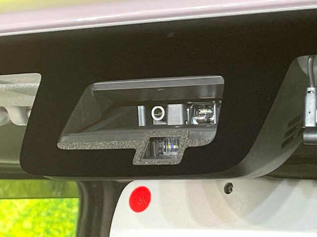 �y�X�Y�L �Z�[�t�e�B�T�|�[�g�z���s���ɑO���̎ԗ�����F�����A�Փ˂������Ȏ��͌x��ƃu���[�L�ŏՓˉ���Ɣ�Q�y�����A�V�X�g�B�����S�Ƀh���C�u�����y���݂��������܂��B