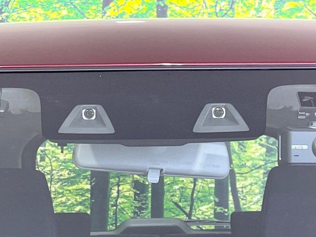 �y�X�Y�L �Z�[�t�e�B�T�|�[�g�z���s���ɑO���̎ԗ�����F�����A�Փ˂������Ȏ��͌x��ƃu���[�L�ŏՓˉ���Ɣ�Q�y�����A�V�X�g�B�����S�Ƀh���C�u�����y���݂��������܂��B