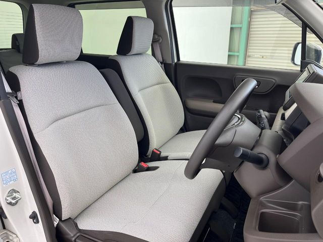 �^�]�ȃV�[�g���͎g�p�������Ȃ��A�ǍD�ȏ�ԂƂȂ��Ă��܂��B���J�Ɏg���Ă������Ƃ��悭�킩��܂��ˁB