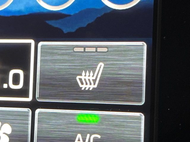 �y�V�[�g�q�[�^�[�z�������ɏd�󂷂�V�[�g�q�[�^�[!�G�A�R����葁�����܂��Ă����̂Ŋ�����̐l�����S�ł��ˁ�G�A�R���̉����͊������邩����A�Ƃ������ɂ����������߂ł��B