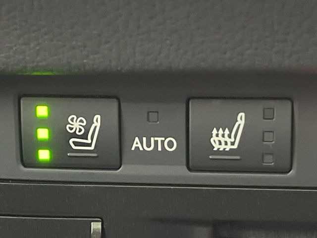 【シートベンチレーション】夏場は涼しい風でお尻や背中の熱やムレを防ぎ、冬はエアコンよりも早く温まってポカポカに!季節を問わず快適に過ごせます。