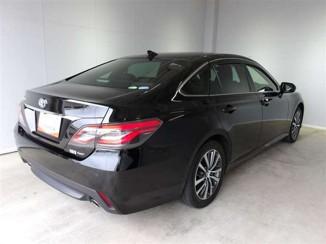 クラウンハイブリッド 2.5 S Four 4WD