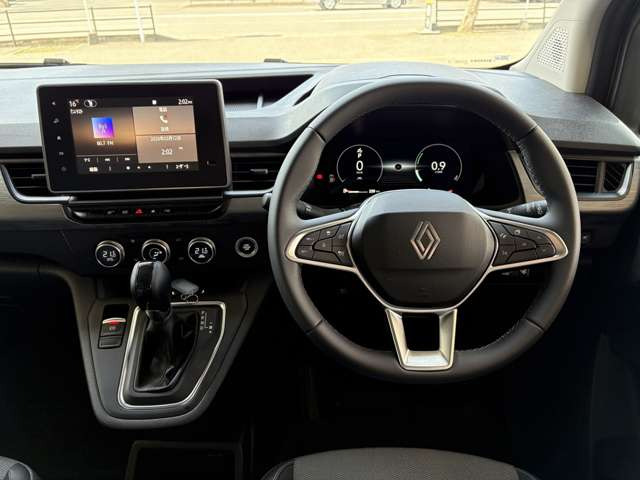 �L��������ԁA2��ނ̃p���[�g���[���A��i�̉^�]�E���Ԏx���V�X�e����V���ɔ����uLUDOSPACE(���h�X�p�X)=�V�т̋�ԁv���u�����ƗV�ׂ��ԁv�ւƑ傫���i�������B