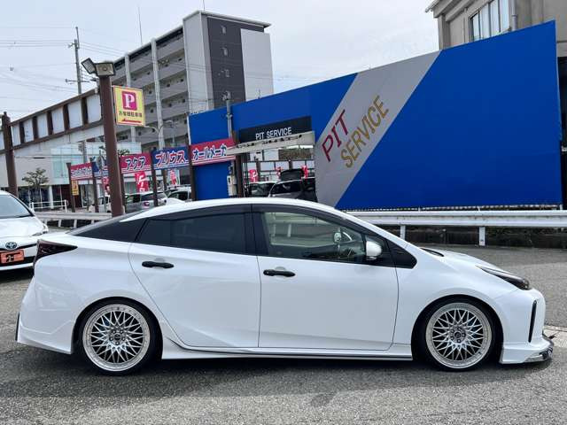 �O���[�v���݌ɐ�200��ȏ�!!�L�x�ȍ݌ɂ̒����炨�q�l�ɂ҂�����Ȉ�������Ă������܂�!!