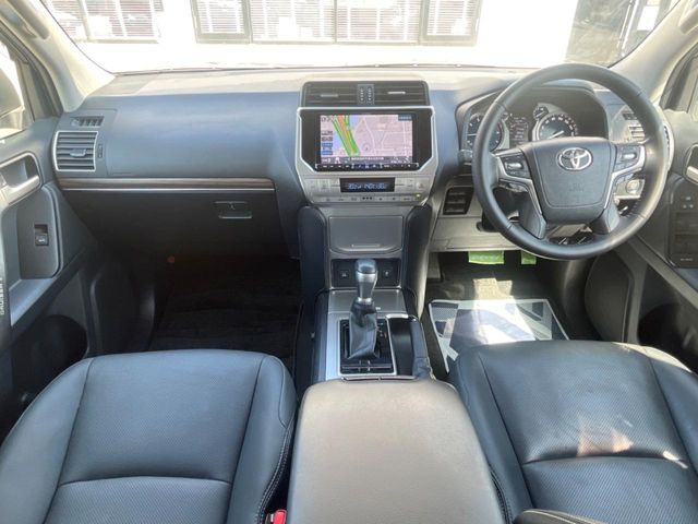 �O���[�v���݌ɐ���30,000��!!�S���̌n��X���烁�[�J�[�E�Ԏ��킸���Љ�o����̂ŁA���Ȃ��Ƀs�b�^���̂��Ԃ�������͂��ł���܂��͂��₢���킹��������