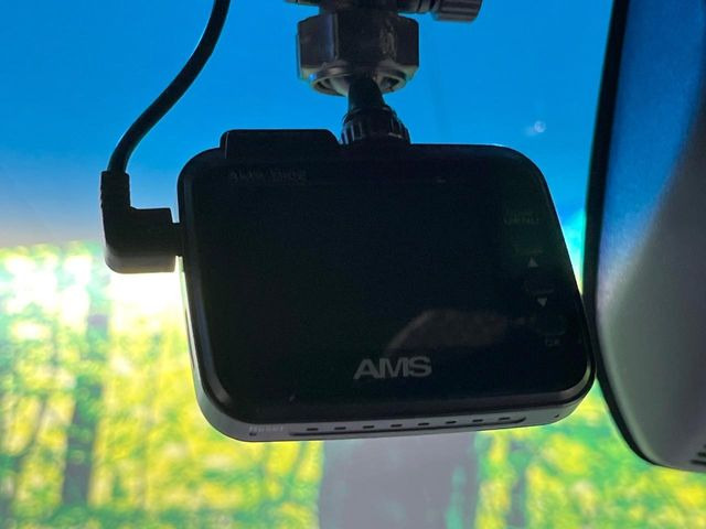 �y�h���C�u���R�[�_�[�z�h���C�u���R�[�_�[����!���s���͂������A������^�]�⎖�̂ɑ��������ہA�f���ŋL�^���A����̃��X�N�ɔ����܂��B���L�^�pSD�J�[�h�͂��q�l�����g�ł��������������K�v������܂��B