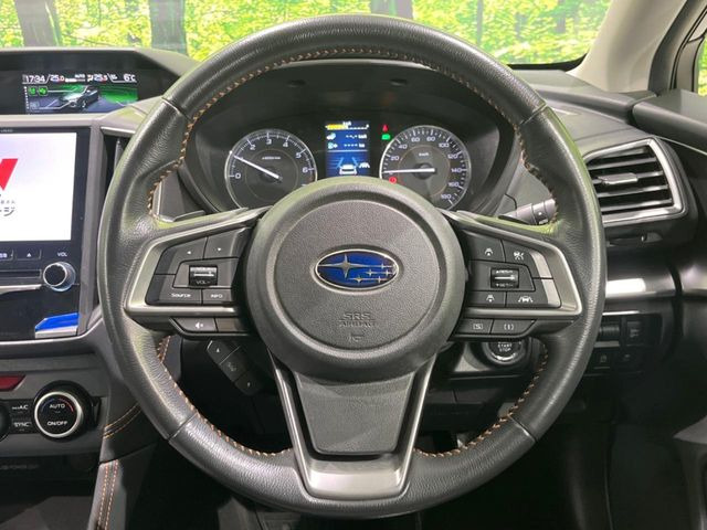 �y�����v�����X�e�A�����O�z�㎿�Ȋv���g�p���邱�ƂŁA��ɂ����������݂ƂĂ��^�]���₷���n���h���ł���