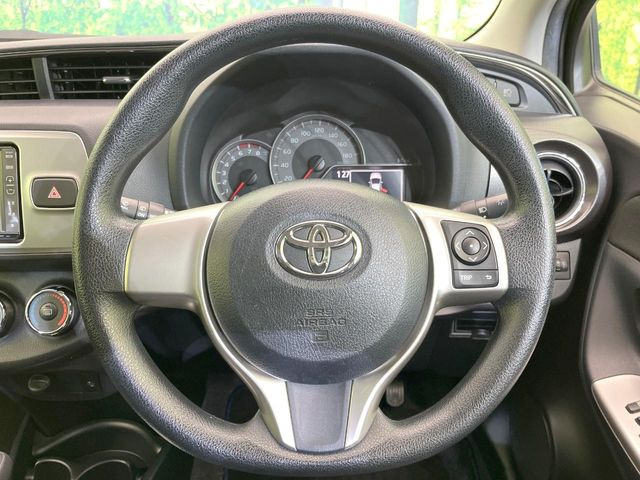 【ステアリングスイッチ】運転中、前方から目線をそらすことなく、オーディオ等の操作が可能な便利機能!安心&快適なドライブを演出してくれます♪