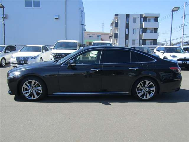 クラウンハイブリッド 2.5 RS アドバンス