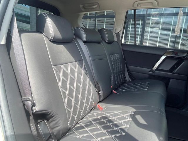 �L�X�Ƃ���2��ڃV�[�g�͋��Z���������A���S�n�����K!�F�B��Ƒ��Ƃ̂��o�����ɂ҂�����ł��B�x�r�[�V�[�g��`���C���h�V�[�g�g�p�������K�ɂ��߂�������������\���ȋ�Ԃ��m�ۂ��Ă��܂��B