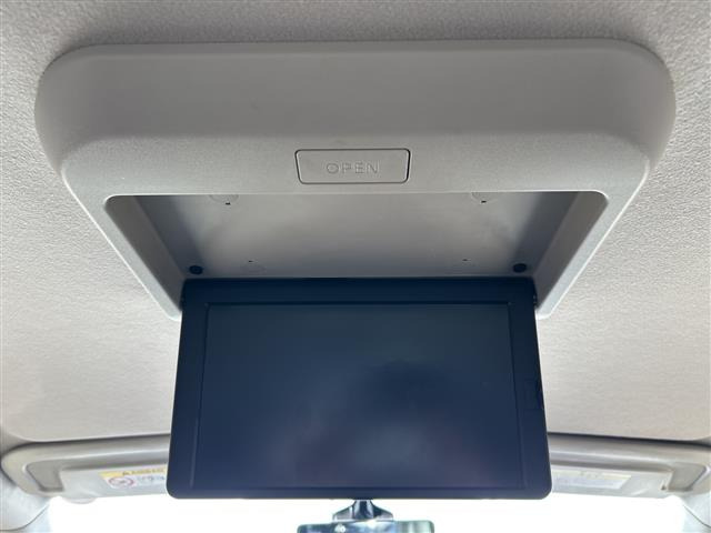 セレナ1.2 e-POWER ハイウェイスターV