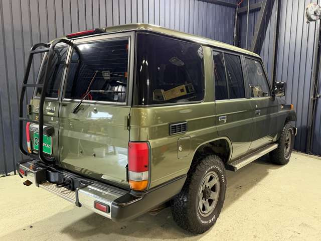 �i�r�E�I�[�f�B�I�E�S�h������E�G�A����t�E�}�t���[�E�A���~���J�X�^���͊i���ŃJ�X�^�������Ă��������܂�!�܂��A���Ўw��H�ꂪ������܂��̂ŃA�t�^�[�T�[�r�X�������S��������!