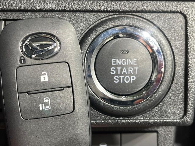 �y�L�[�t���[�V�X�e���z�J�o����|�P�b�g�ɓ��ꂽ�܂܂ł��h�A�̎{���E�������\�ȃX�}�[�g�L�[�𑕔��B�G���W���̃I���E�I�t�����J�M�����o���K�v����������Ƃ��Ă��֗��ł���