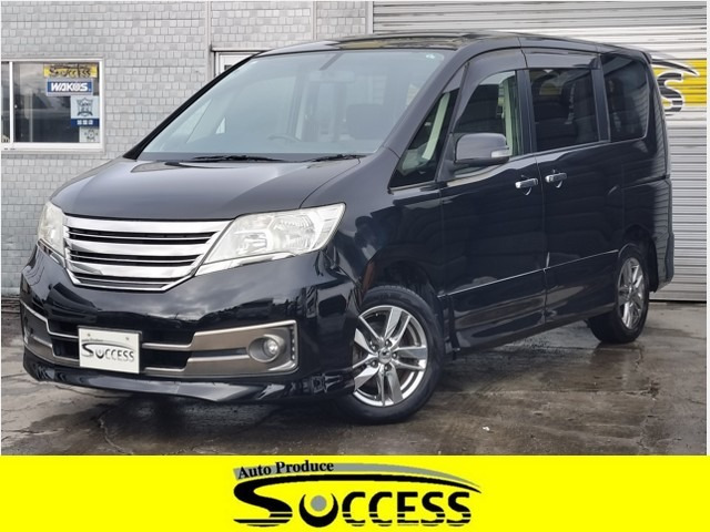 セレナ2.0 ライダー ブラックライン 4WD