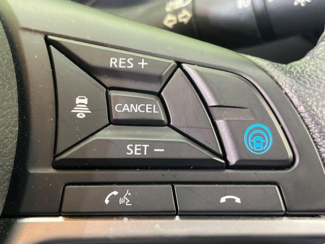 �y�v���p�C���b�g�z�������H�ł̒��������s���y��!!�a�؎��Ə��񑖍s�̃V�[���ŁA�A�N�Z���E�u���[�L�E�X�e�A�����O�������Ő��䂵�A�������^�]�̕��S���y�����Ă���܂���