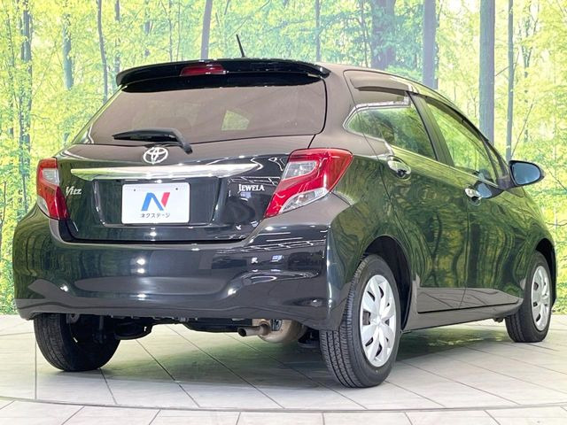 ☆全国のネクステージからお取り寄せが可能※!遠方の店舗に展示してあるクルマが気になる場合も、最寄りの店舗でご覧いただくことが可能です!是非私たちに要望をお聞かせください!※別途費用