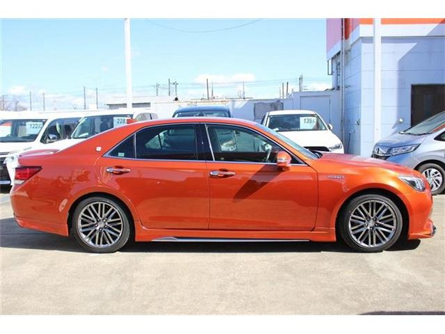 販売はご来店いただけるお客様限定です。同業者様への販売はお断りさせていただきます。車検無し車両の場合は、車検を取得したお支払い総額で表示しております。