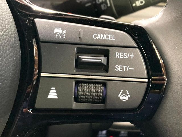 �y�A�_�v�e�B�u�N���[�Y�R���g���[���z�������H�ł̒��������s���y��!!�����ő��x��ۂN���[�Y�R���g���[�����A�Փˌy���V�X�e���ƘA�g���A�O���̎ԗ������m���ĎԊԂ�ۂ悤�ɑ��x���߂��Ă���܂�!!