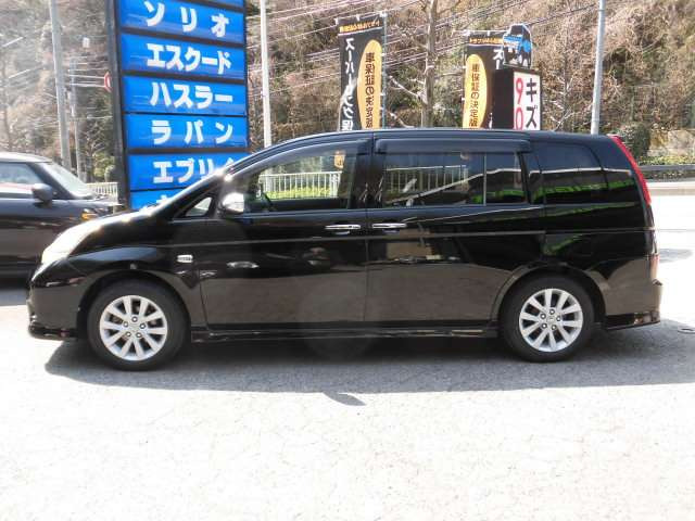 ���Ђ́u�i���ƃv���C�V���O�v��O��I�ɂ������A�ŐV��������A���^�C���Ɍ������A�S�����x���̈����Ŕ̔����Ă���܂��B�d����Ɋւ��܂��Ă��A�S�ԕK�����Ђ̎d����S�����ڂŌ��Č��I���Ďd����Ă���܂��B