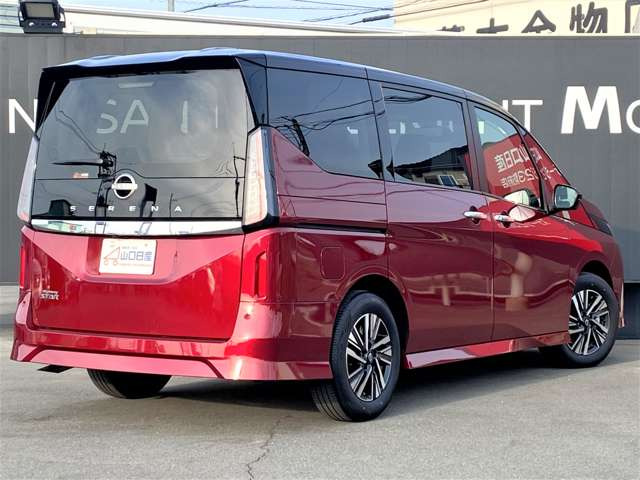 セレナ2.0 ハイウェイスターV