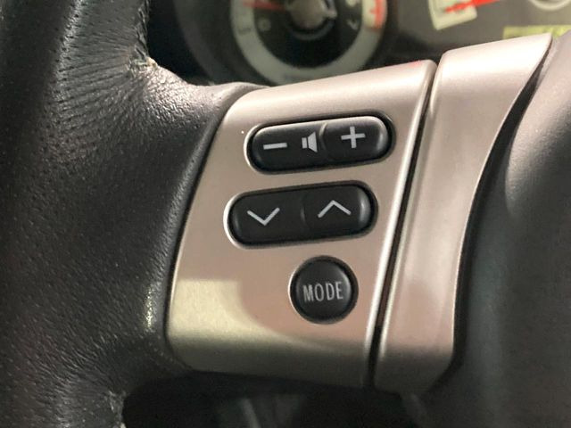 �y�X�e�A�����O�X�C�b�`�z�^�]���A�O������ڐ������炷���ƂȂ��A�I�[�f�B�I���̑��삪�\�ȕ֗��@�\!���S&���K�ȃh���C�u�����o���Ă���܂���