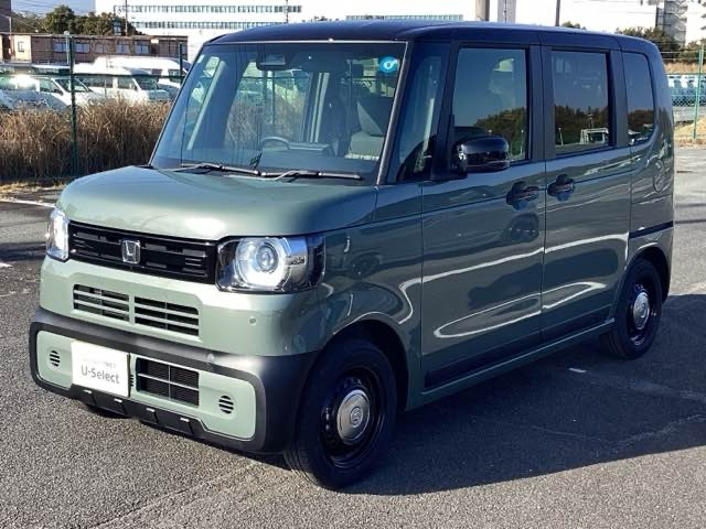 N-BOXジョイ 2トーン